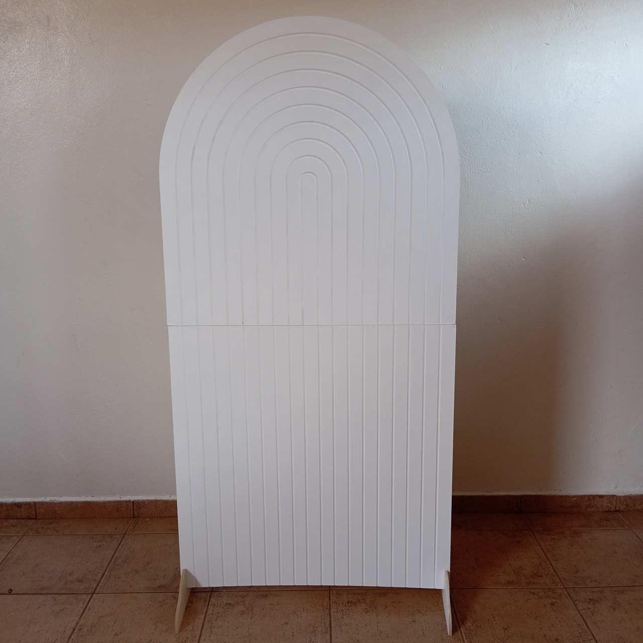 Painel Romano Frisado Nude - Espelhomagicopeguemonte