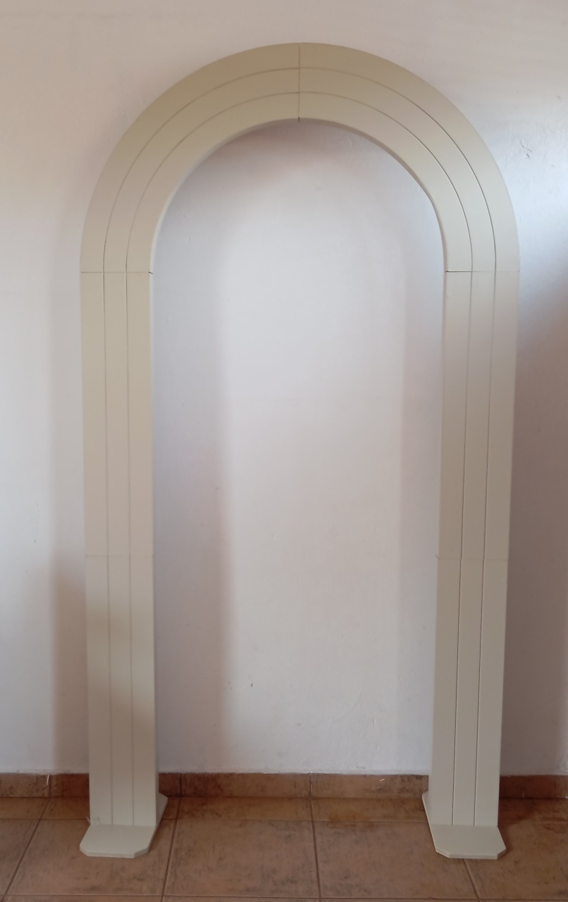 Portal Romano Frisado Nude  - Espelhomagicopeguemonte