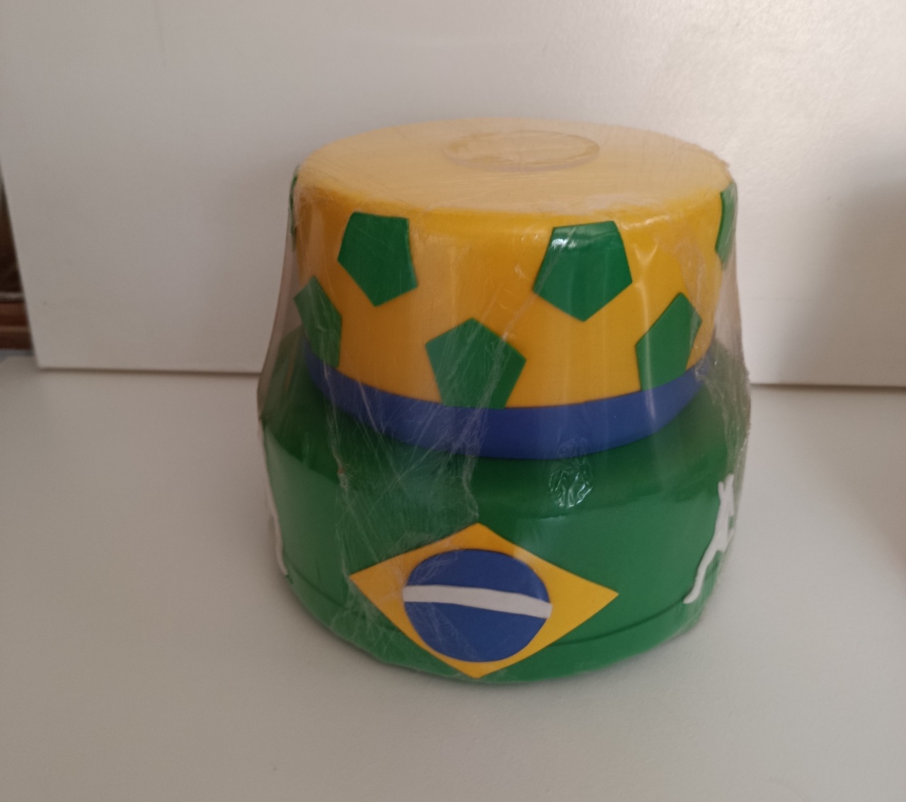 Bolo Fake Brasil  - Espelhomagicopeguemonte