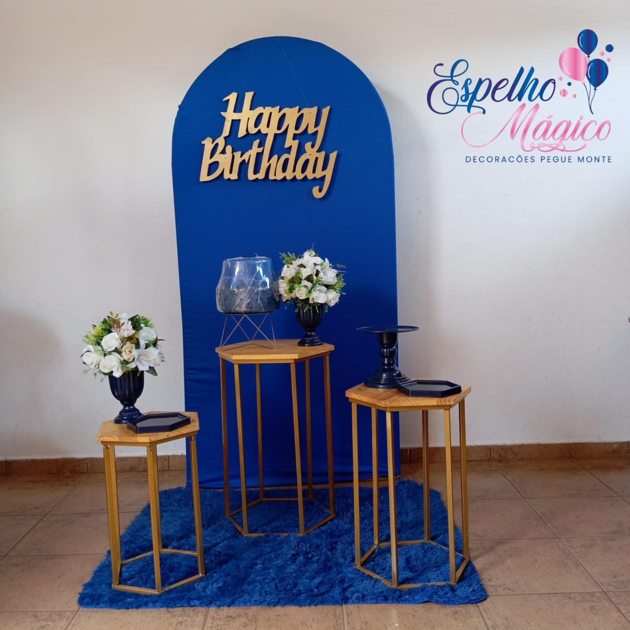 Decoração Happy Birthday Painel Romano Azul Escuro  - Espelhomagicopeguemonte
