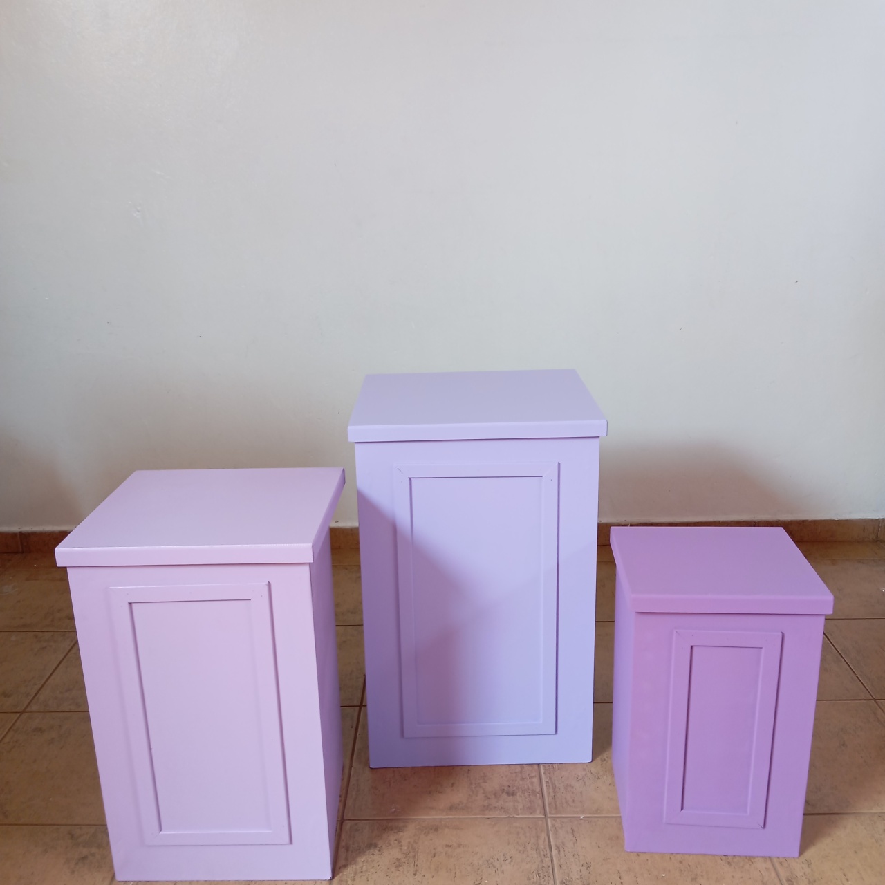 Trio de Mesa Cubo Boiserie Lilas - Espelhomagicopeguemonte