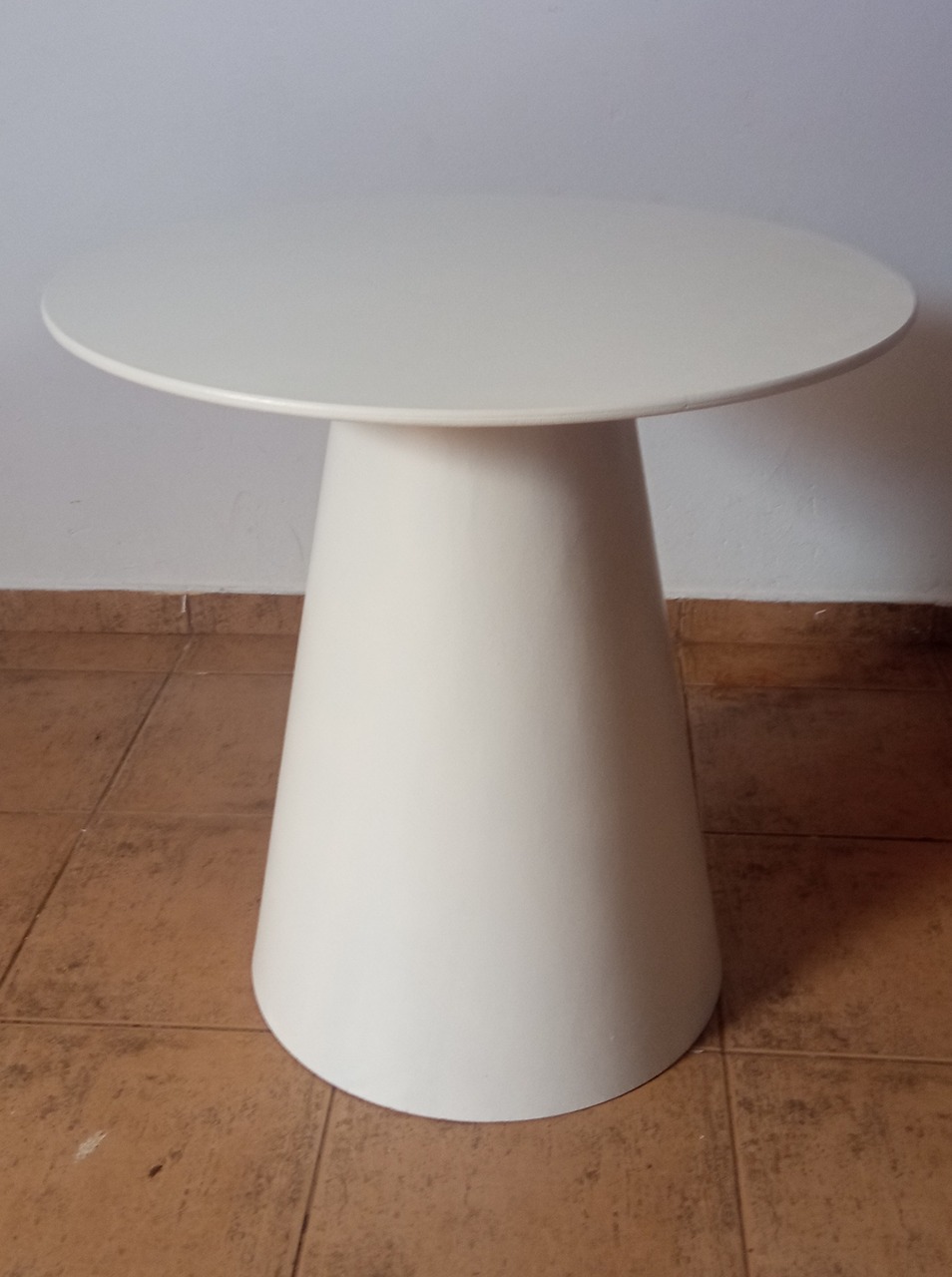 Mesa Cone Nude - Espelhomagicopeguemonte