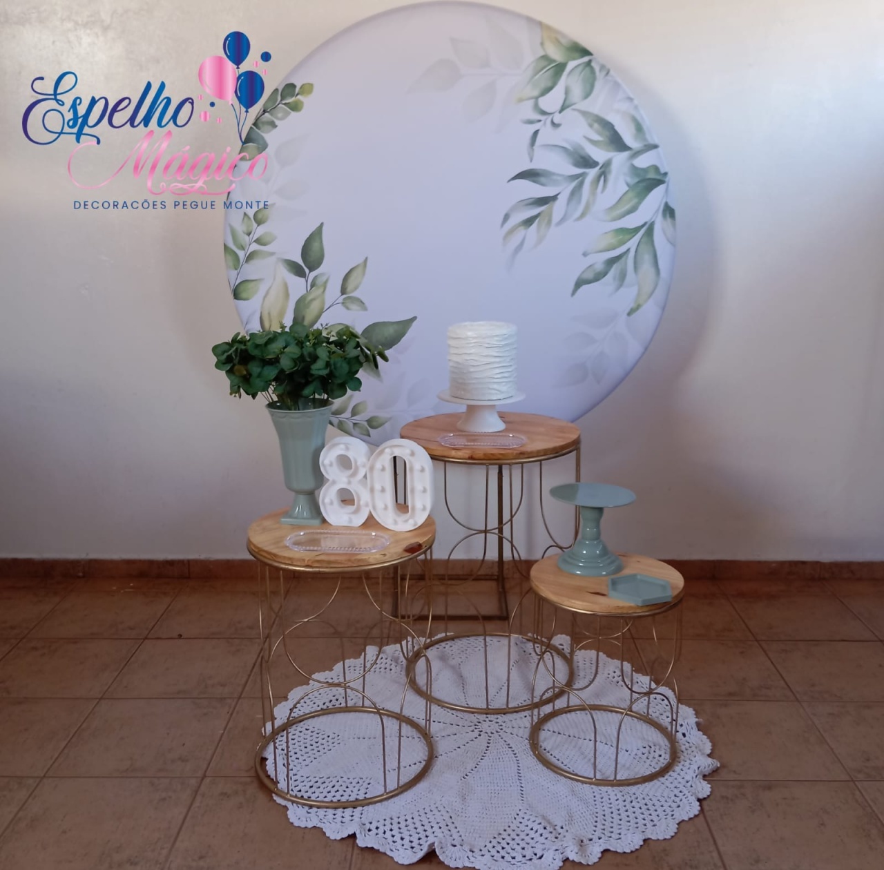 Folhagem Verde Dourado E Branco  - Espelhomagicopeguemonte