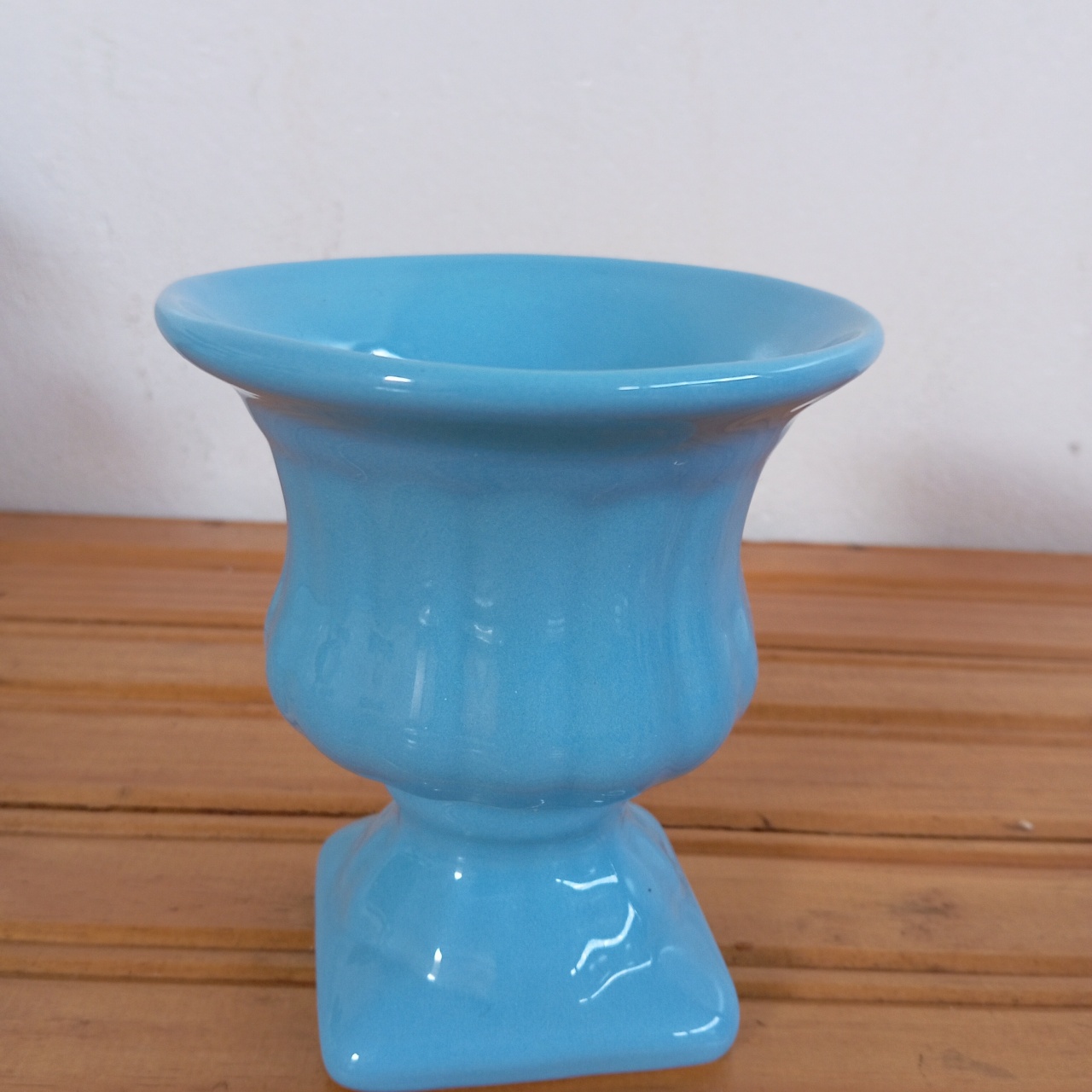 Vaso Cerâmica Azul Candy   - Espelhomagicopeguemonte