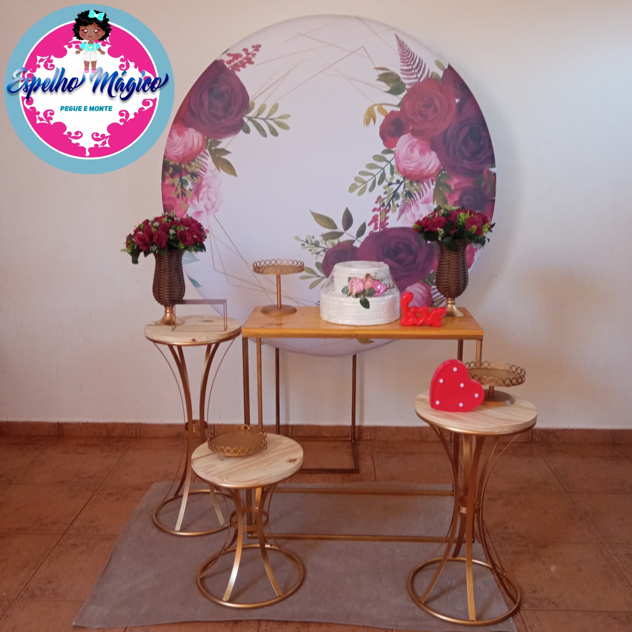 Decoração Floral Vermelha - Espelhomagicopeguemonte