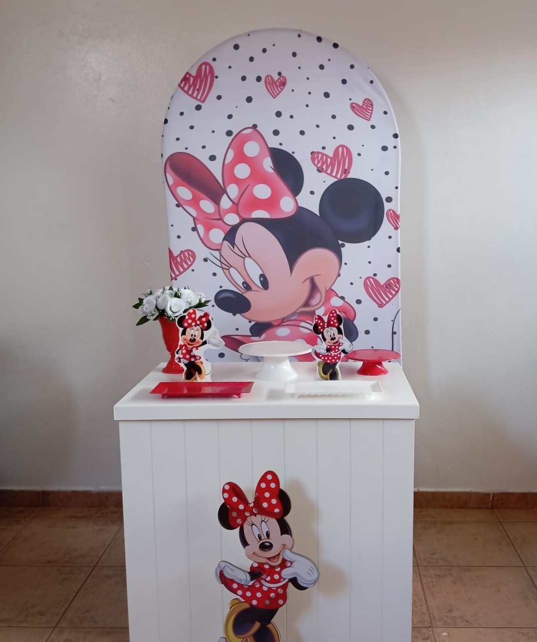 Decoração Minnie Vermelha - Espelhomagicopeguemonte