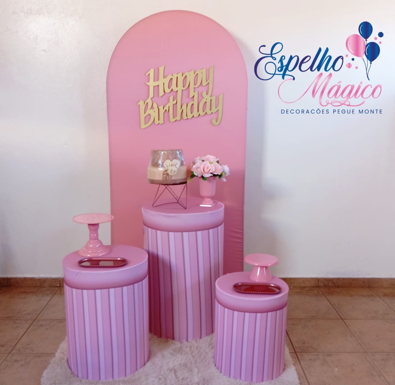 Decoração Rose E Capa de Cilindro Ripada Rose - Espelhomagicopeguemonte