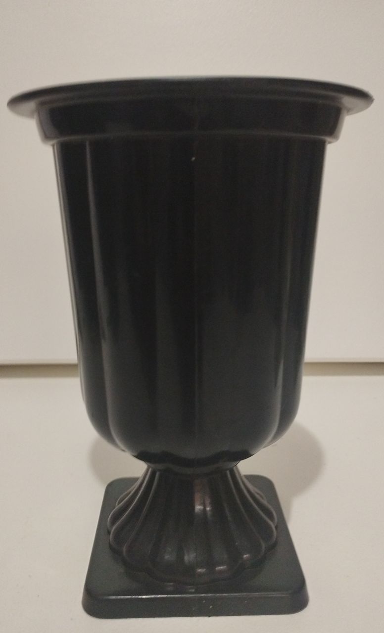Vaso Grego Preto  - Espelhomagicopeguemonte