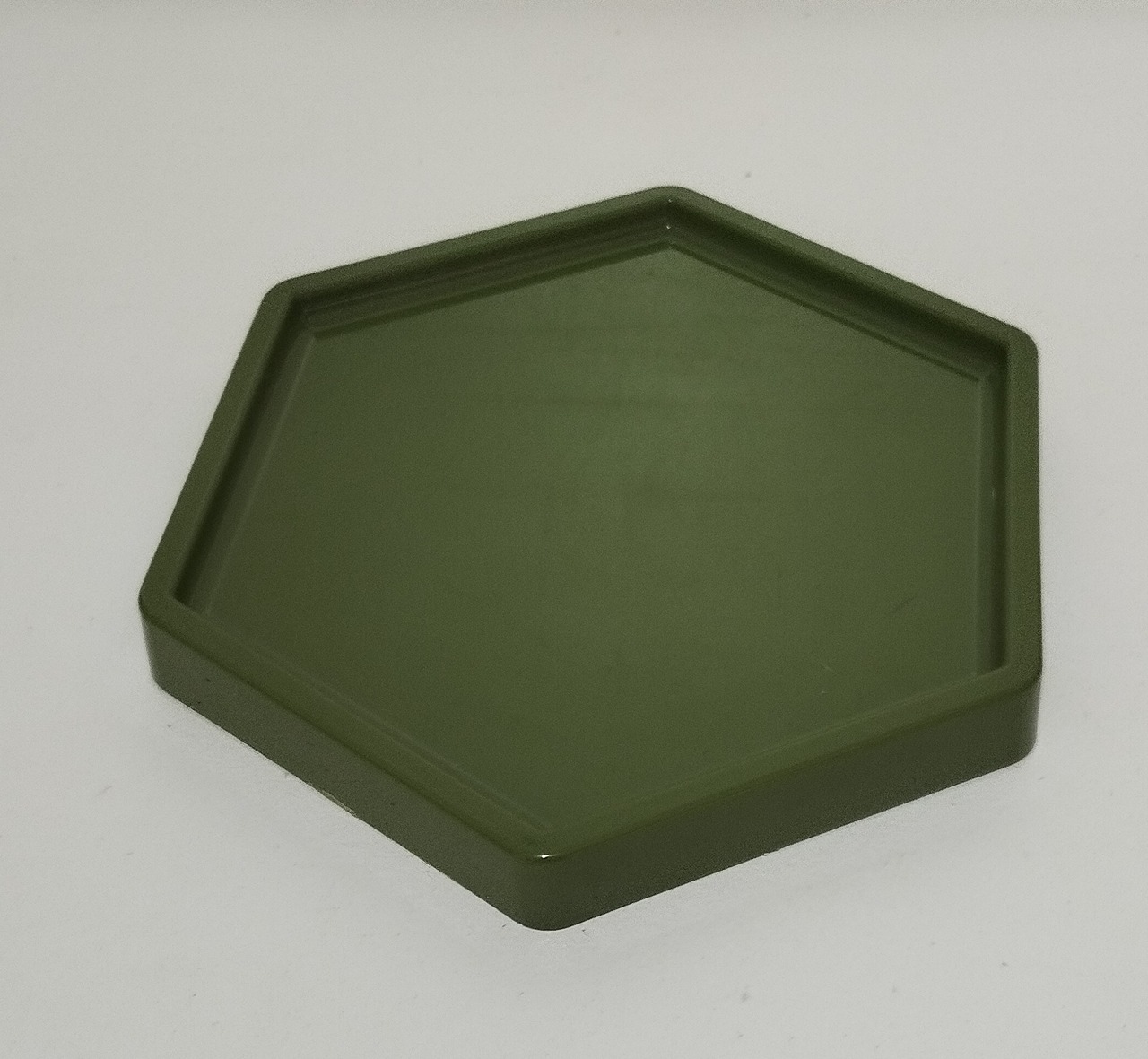 Bandeja Sextavada Verde Oliva - Espelhomagicopeguemonte