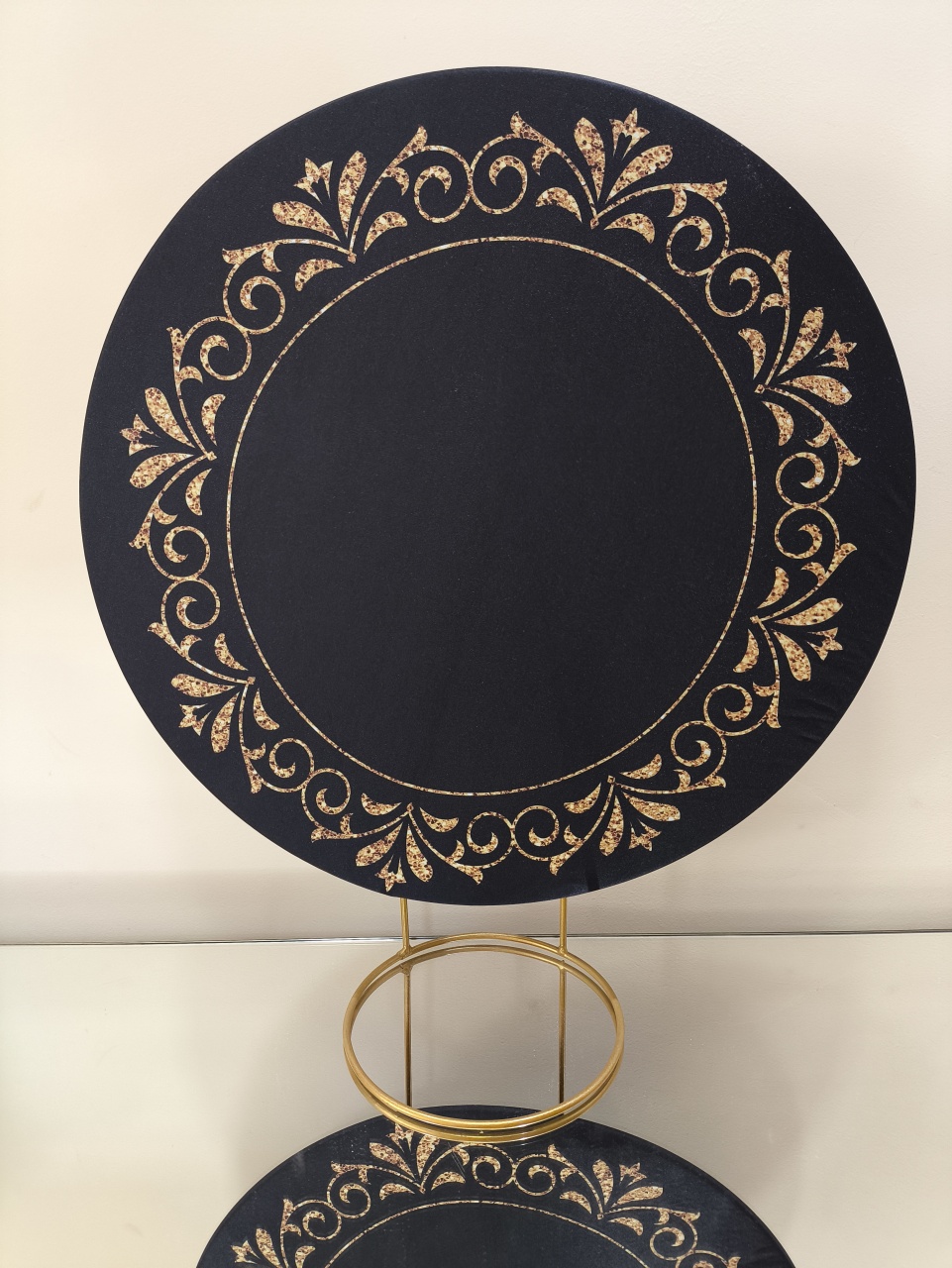 Mini Painel Preto Arabesco Dourado 50X50 - Baloesfeitosdesonhos 