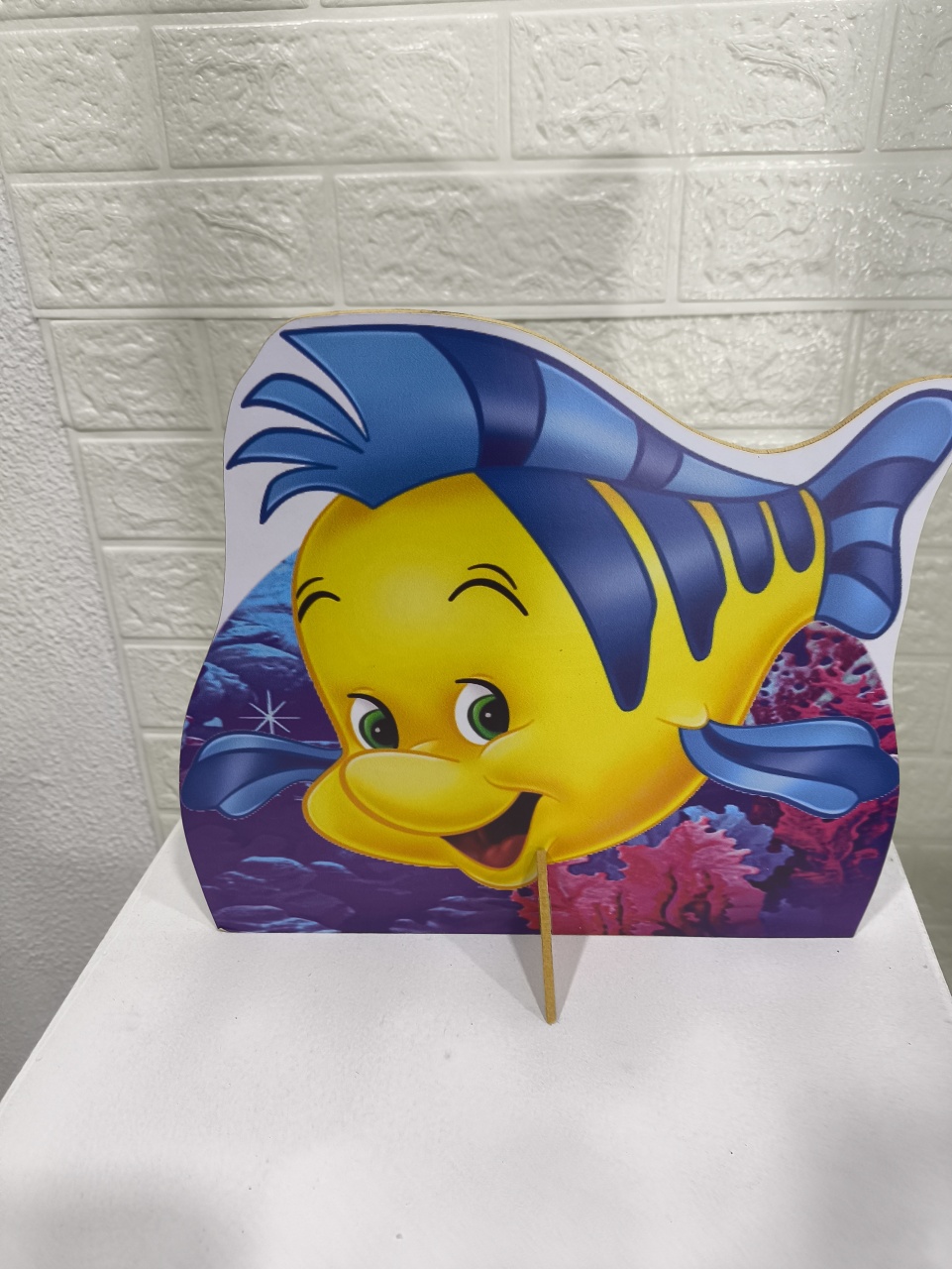 Display Simples Pequena Sereia25Cm Linguado - Baloesfeitosdesonhos 