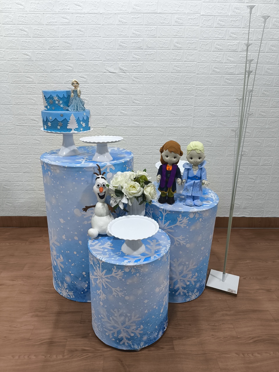 Kit Pocket Frozen + Suporte de Bexiga - Baloesfeitosdesonhos 
