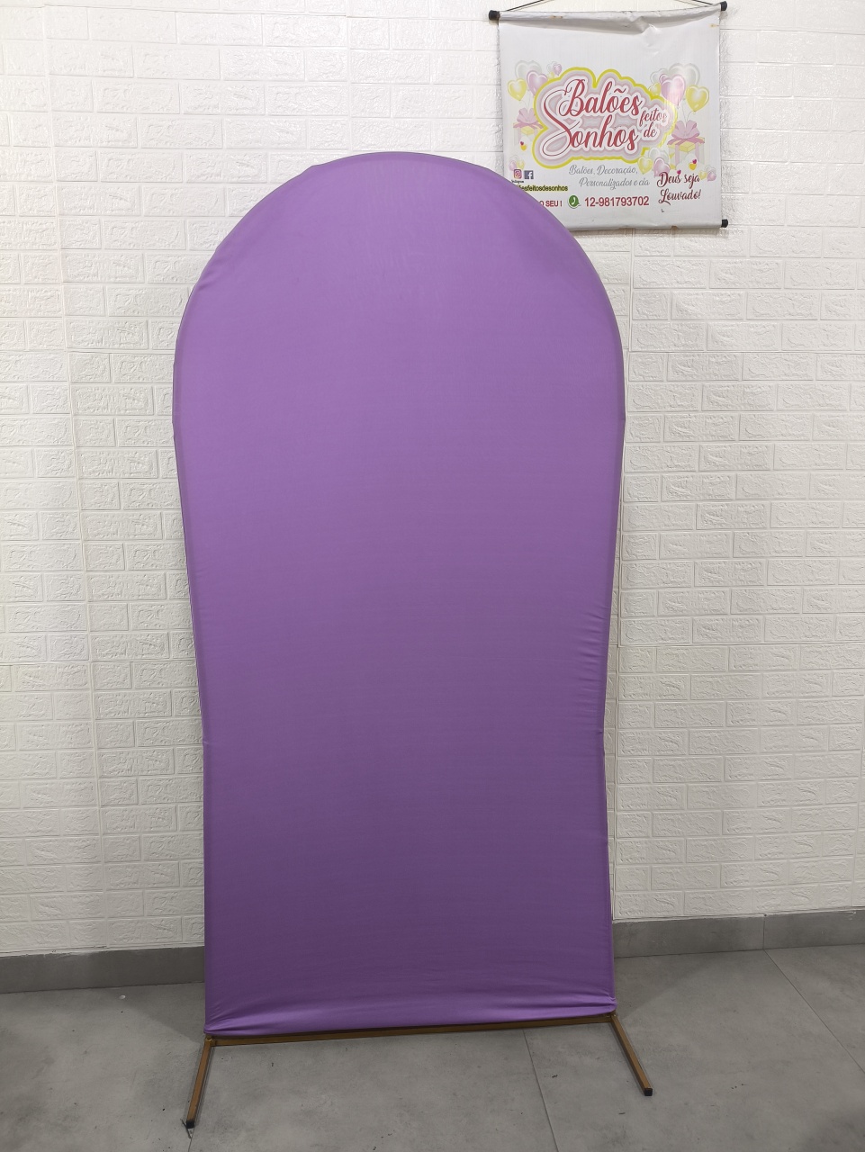 Painel Retangular Lilás 2X1 Veste Fácil - Baloesfeitosdesonhos 