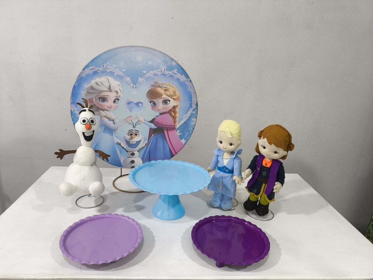 Mini Festa Frozen Ana Olaf 50X50 - Baloesfeitosdesonhos 