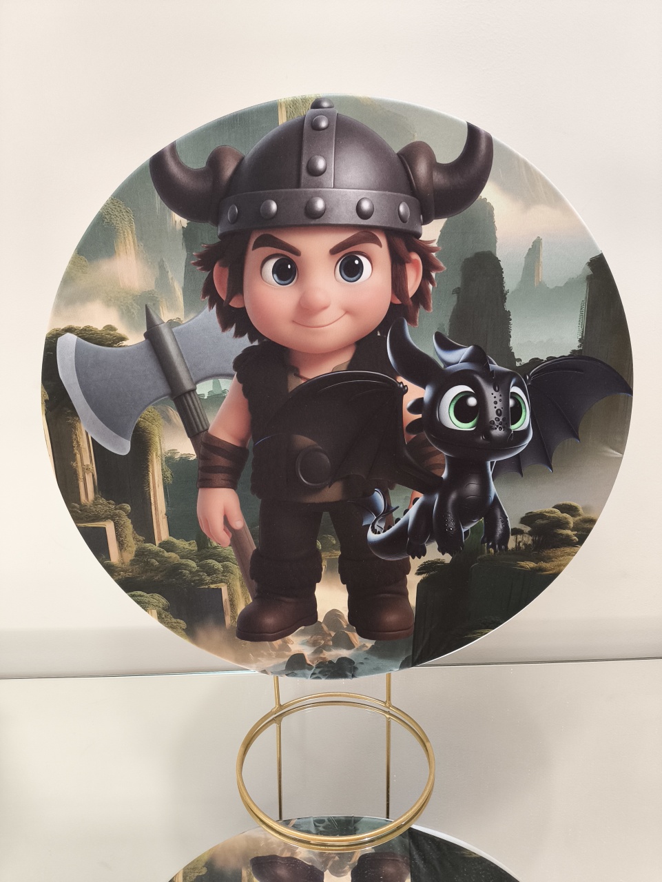 Mini Painel Como Treinar Seu Dragão 50X50 - Baloesfeitosdesonhos 