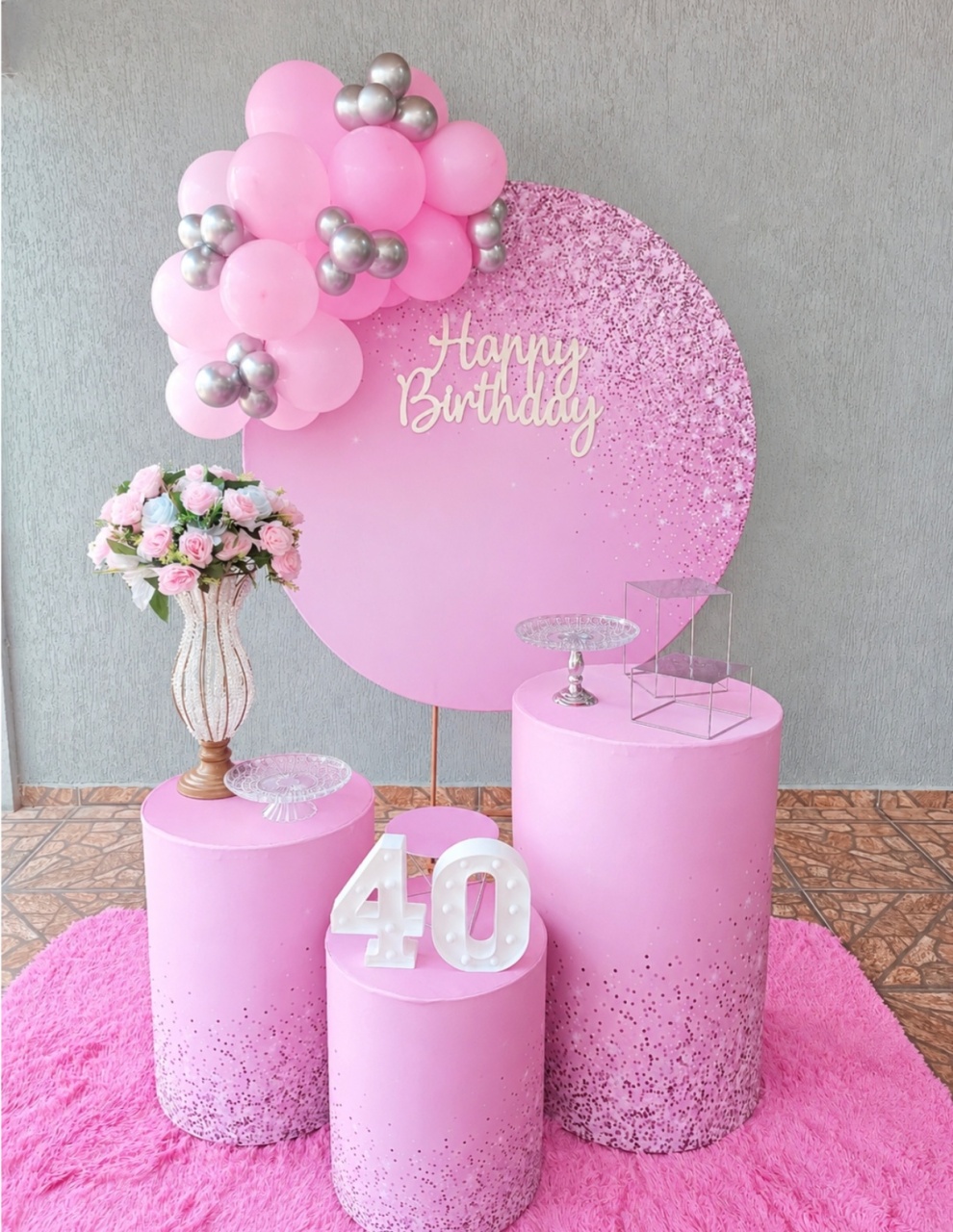 Kit Mini Table Luxo, Rose Com Prata, Com Bexigas Rosa E Prata - Baloesfeitosdesonhos 