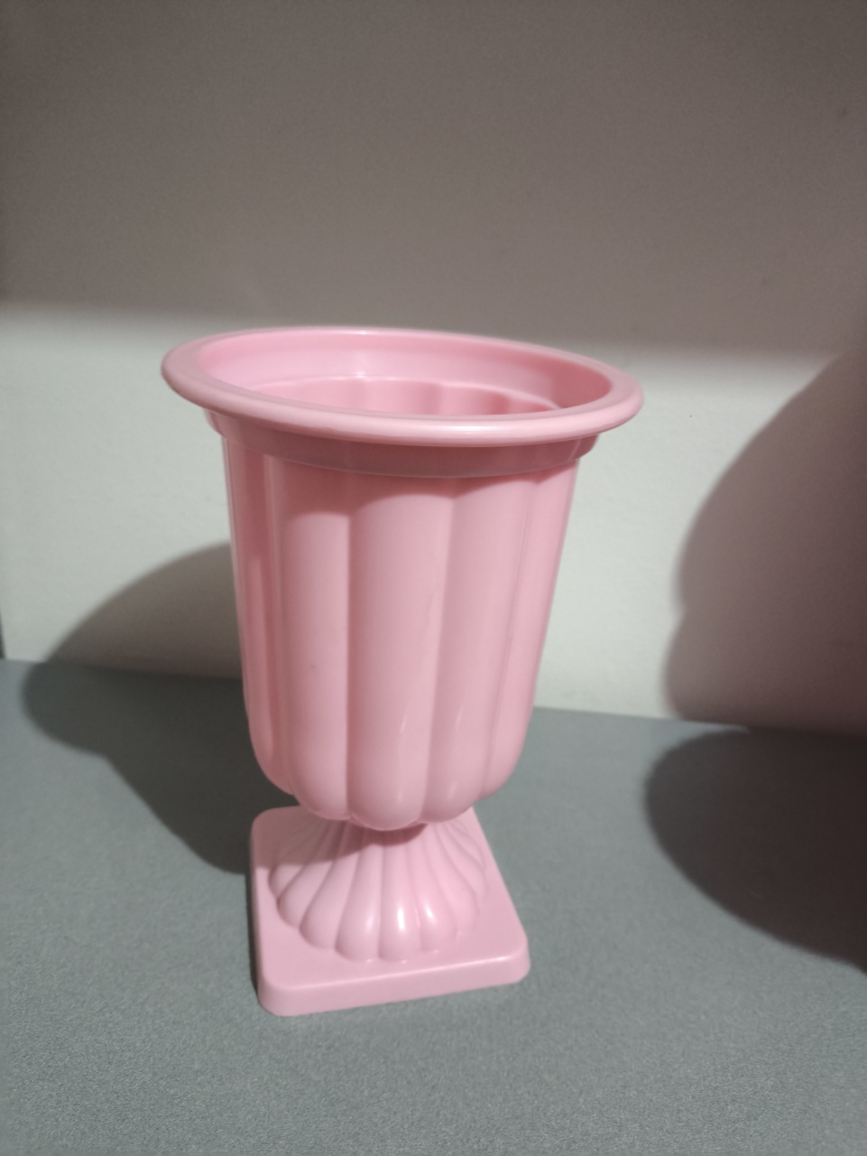 Vaso Grego Rosa Bebê 25Cm - Baloesfeitosdesonhos 