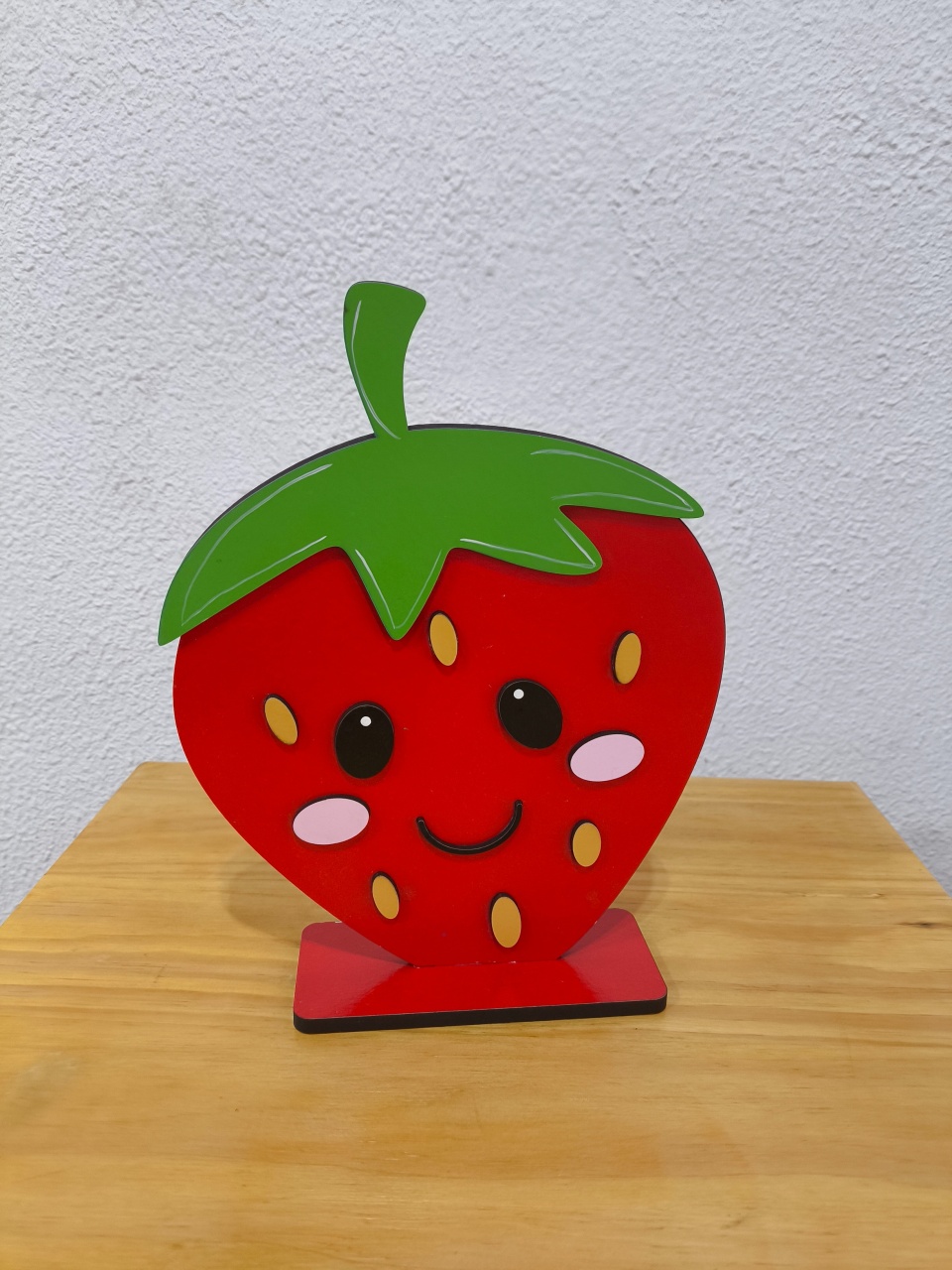 Display 3D Morango 35Cm - Baloesfeitosdesonhos 