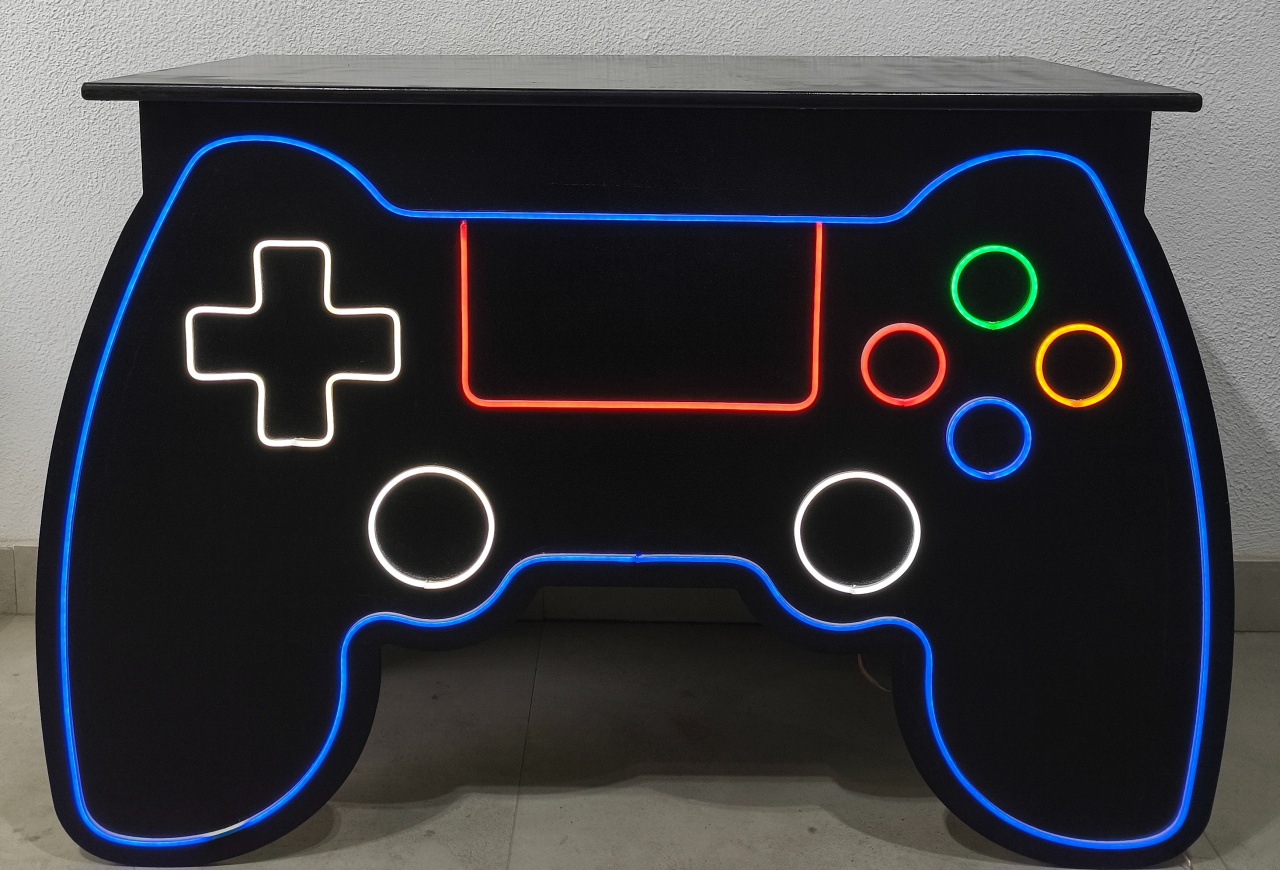 Mesa Gamer Com Led Mdf -G - Baloesfeitosdesonhos 