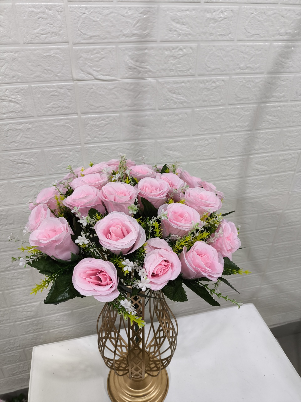 Arranjo Flores Rosa Claro G - Baloesfeitosdesonhos 