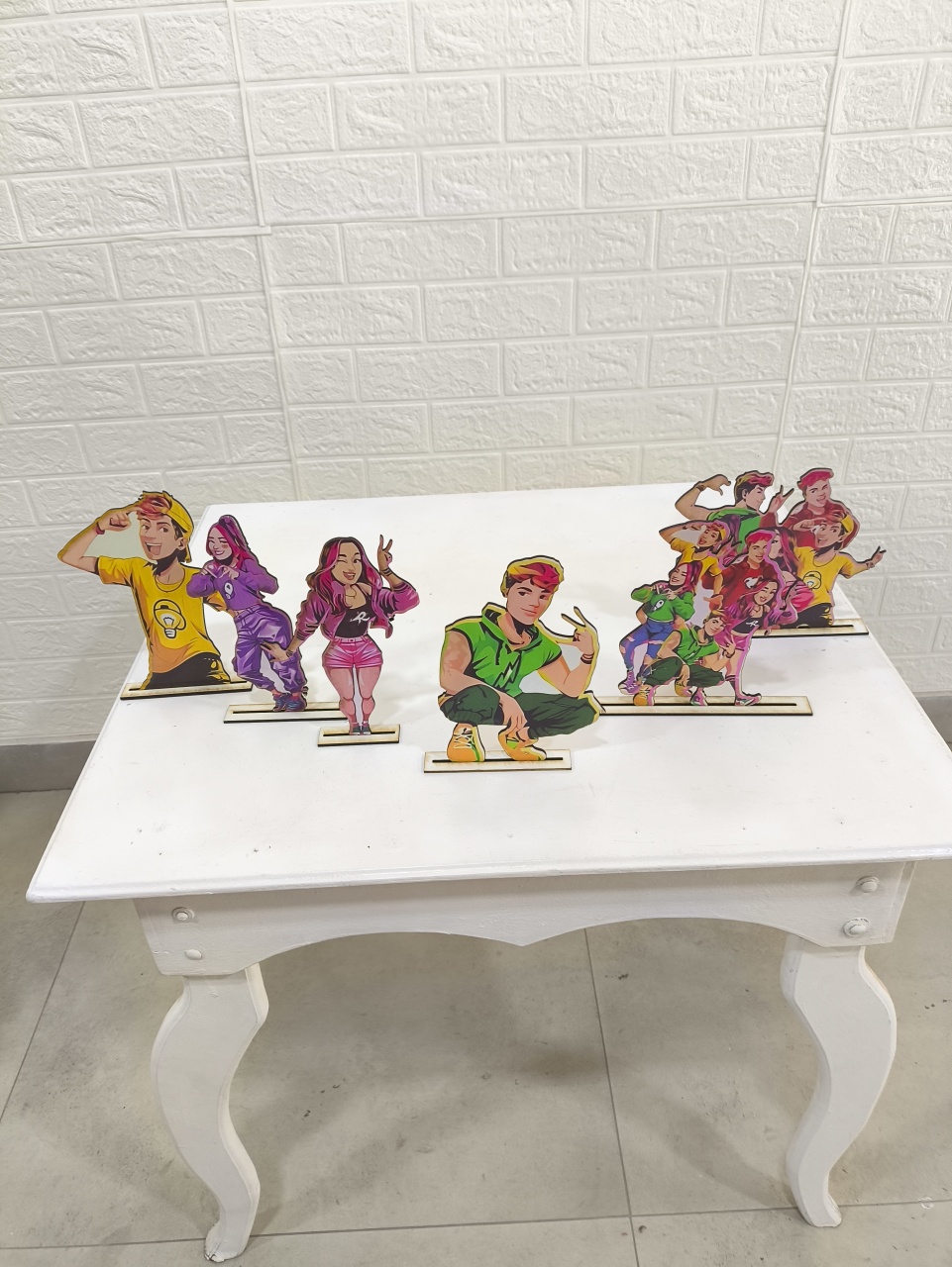 Kit Display Simples 6 Personagens dos Rosa - Baloesfeitosdesonhos 