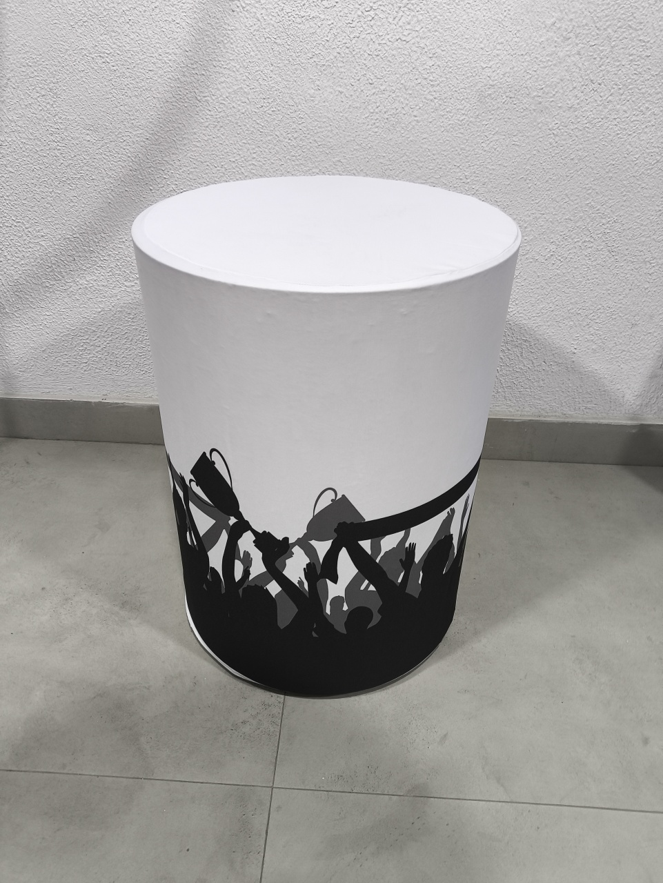 Capa de Cilindro P Torcedor Branco E Preto - Baloesfeitosdesonhos 