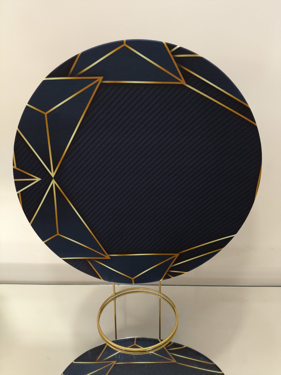 Mini Painel Preto Com Dourado 50X50 - Baloesfeitosdesonhos 
