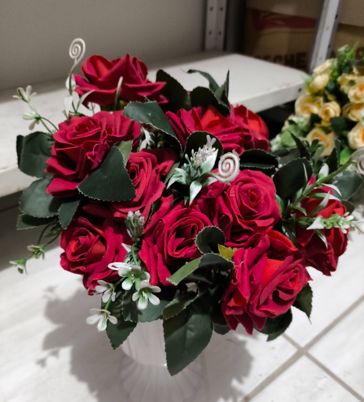 Arranjo Flores Mini Rosas Vermelhas  - Baloesfeitosdesonhos 