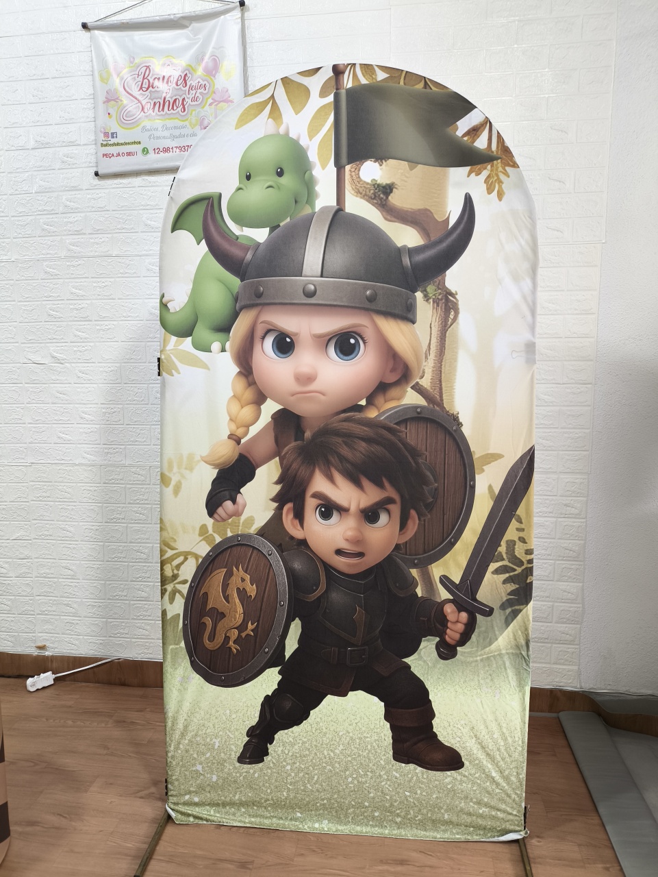 Painel 2X1 Retangular Como Treinar Seu Dragão Kids - Baloesfeitosdesonhos 