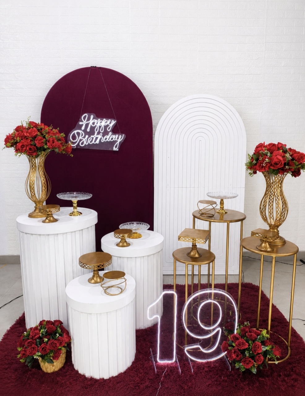 Kit Glamour Branco E Vinho - Baloesfeitosdesonhos 