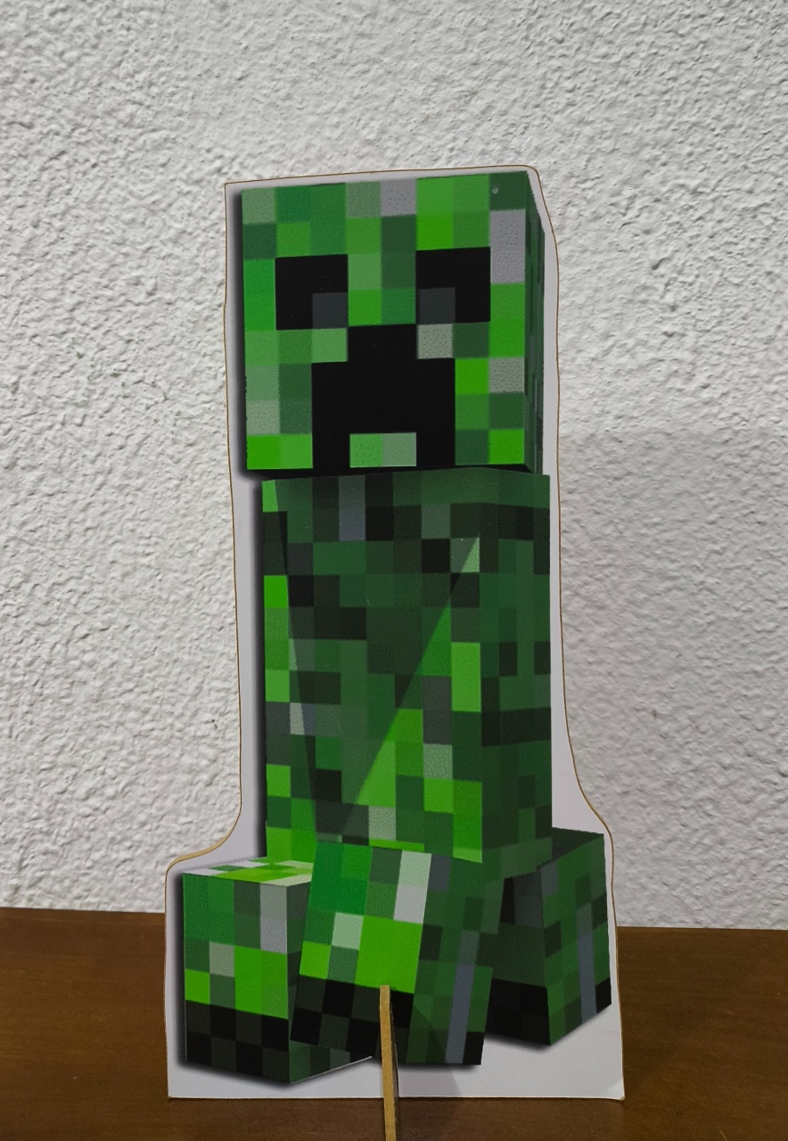 Display 30Cm, Creeper Do Minecraft  - Baloesfeitosdesonhos 