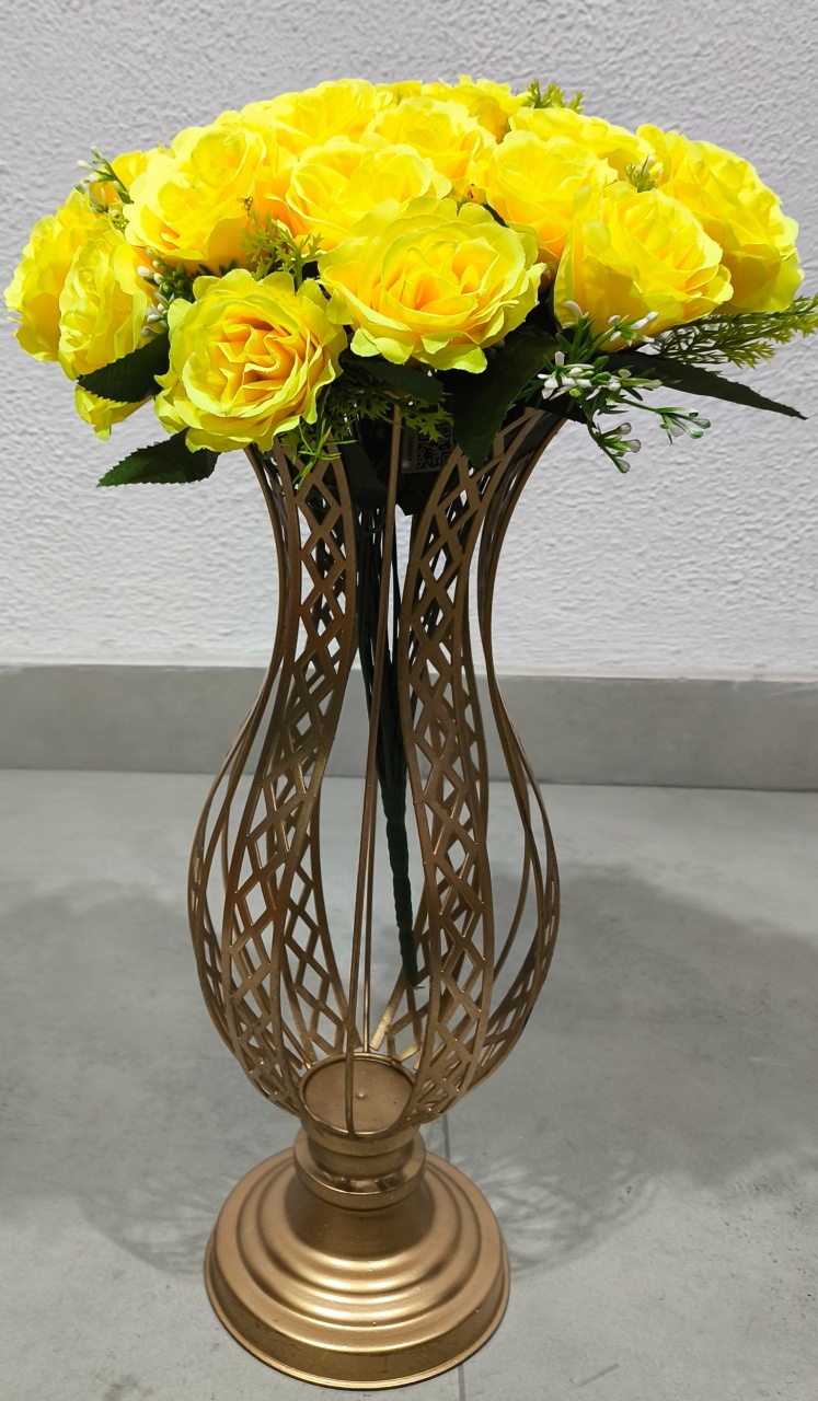 Arranjo de Flores Amarela Gema- M - Baloesfeitosdesonhos 