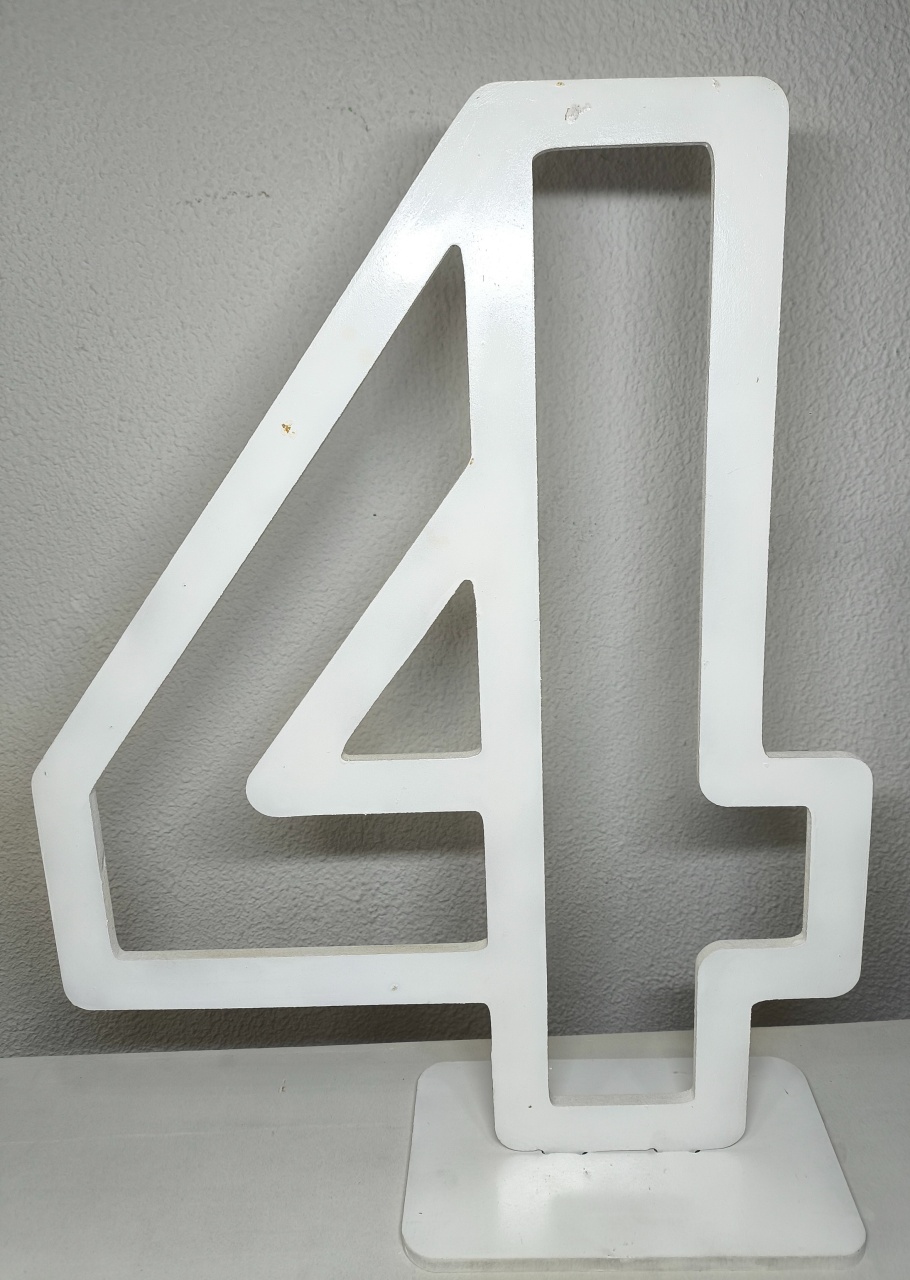 Display Número 4, 60Cm - Baloesfeitosdesonhos 
