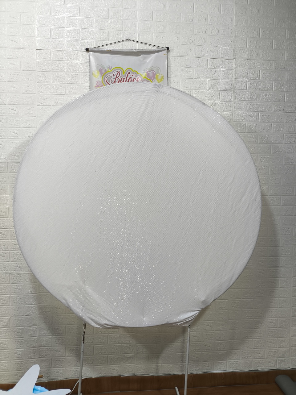 Painel Redondo 150X150 Branco Com Brilho - Baloesfeitosdesonhos 