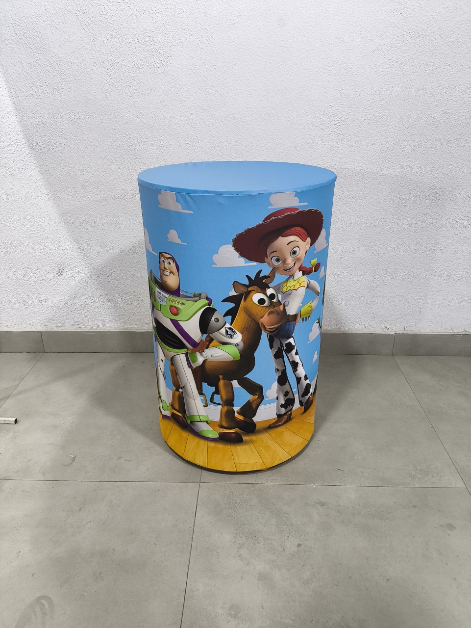 Capa Cilindro Toy Story G - Baloesfeitosdesonhos 