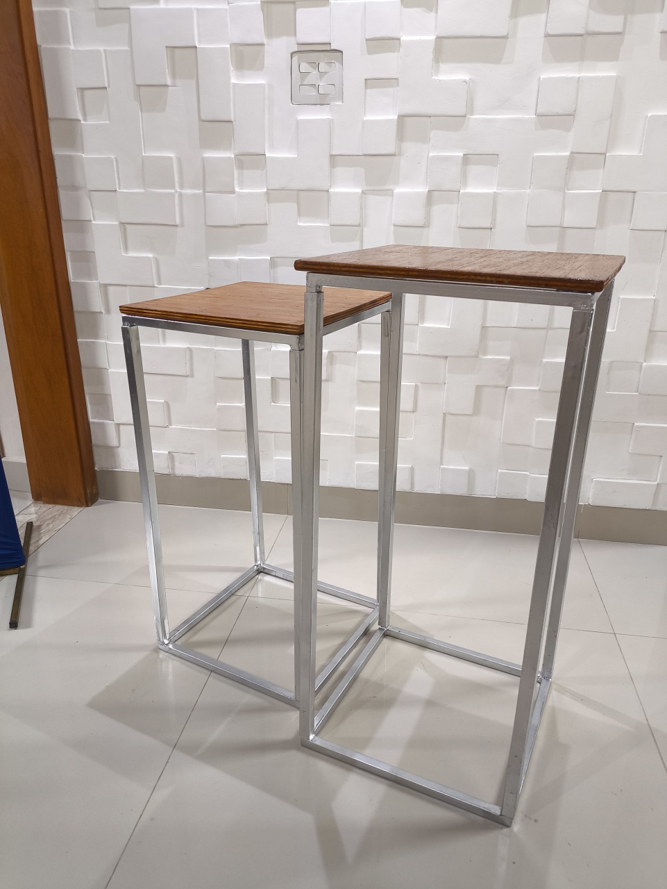 Mesa (Dupla) Quadrada Prata - Baloesfeitosdesonhos 