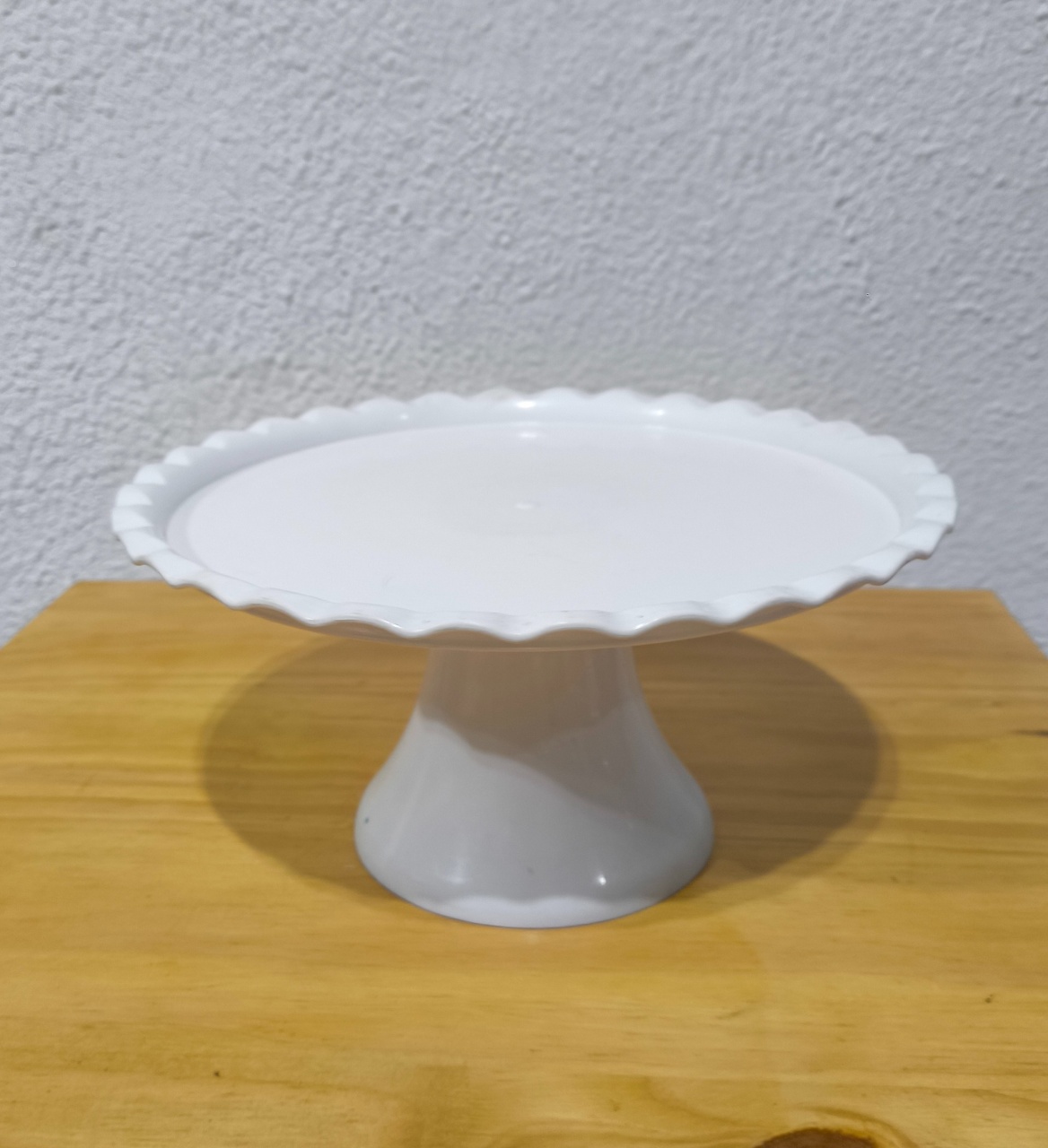 Doceira Branca Boleada 20Cm  - Baloesfeitosdesonhos 