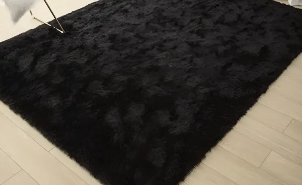 Tapete Preto 2X1,5 - Baloesfeitosdesonhos 