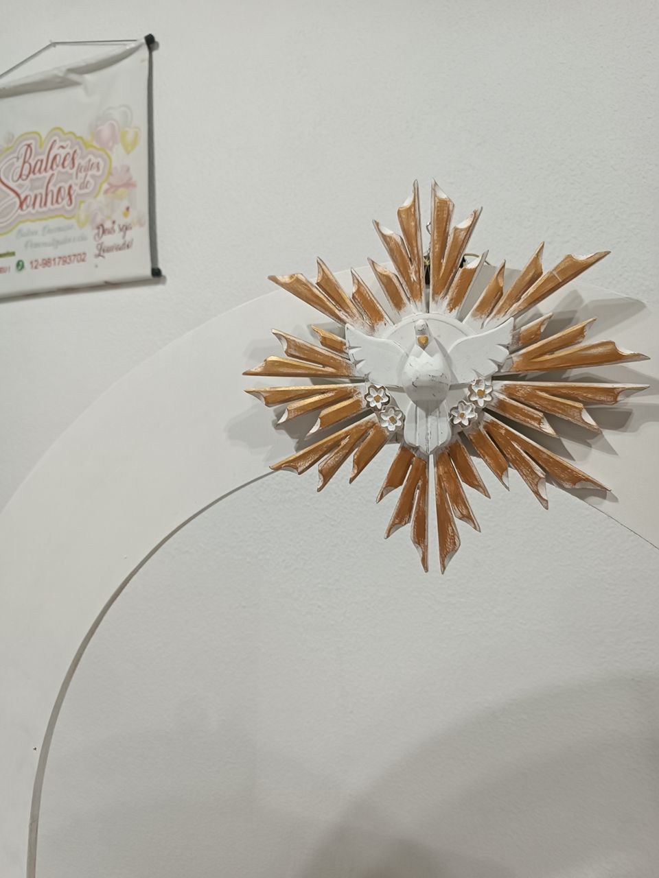Espírito Santo Branco E Dourado  - Baloesfeitosdesonhos 