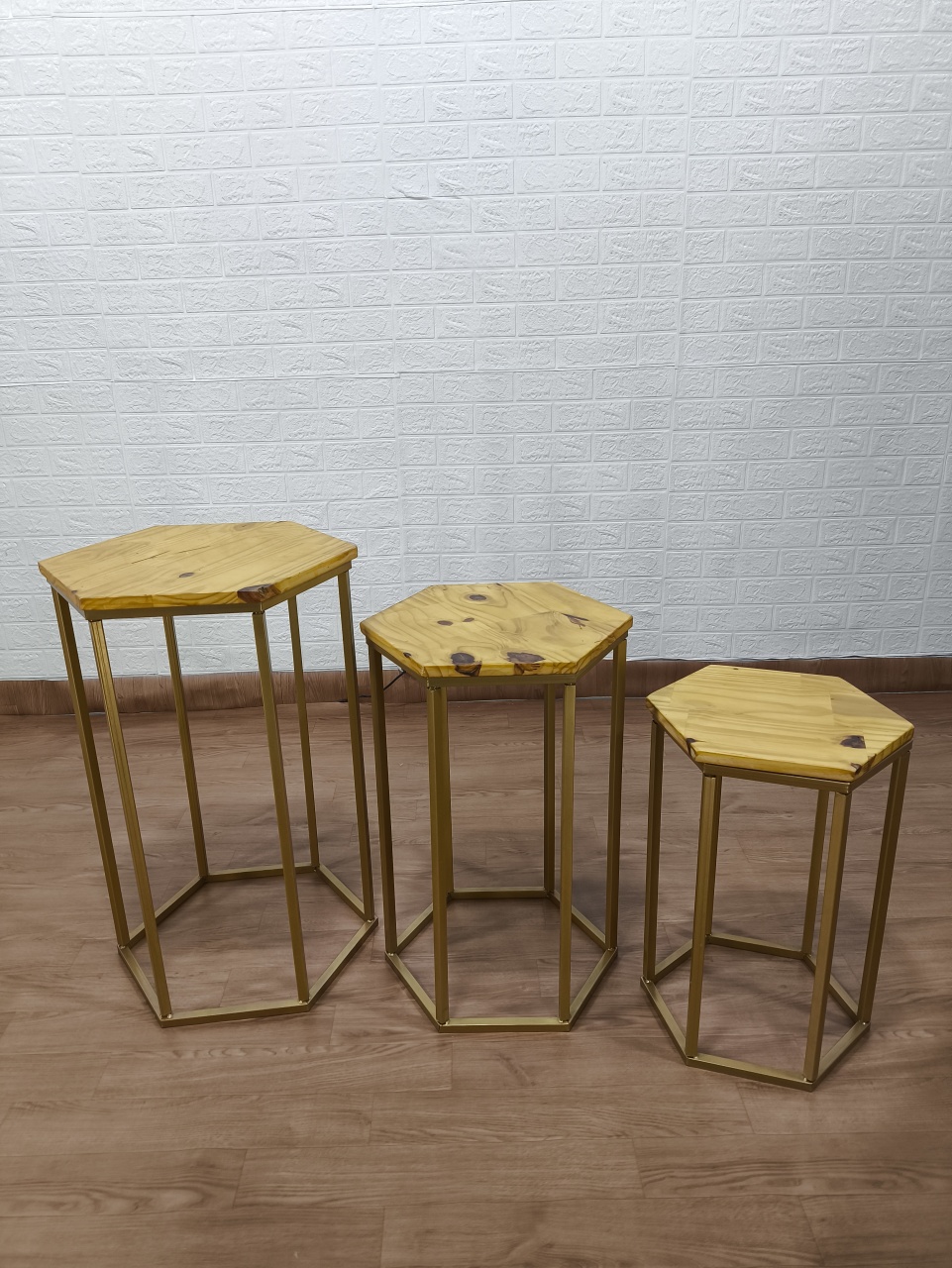 Trio de Mesa Sextavado - Baloesfeitosdesonhos 