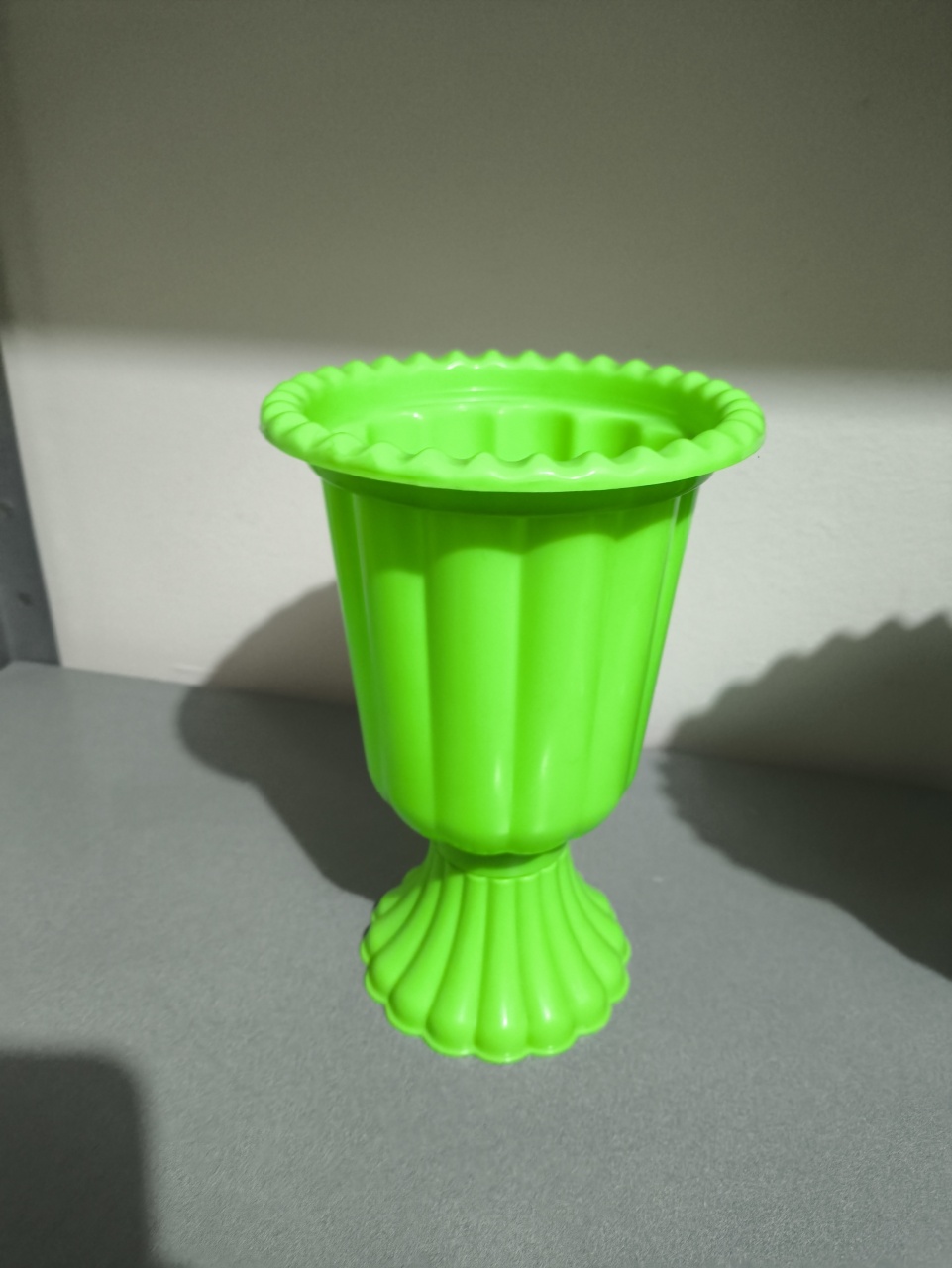 Vaso Grego Verde Neon 25Cm - Baloesfeitosdesonhos 