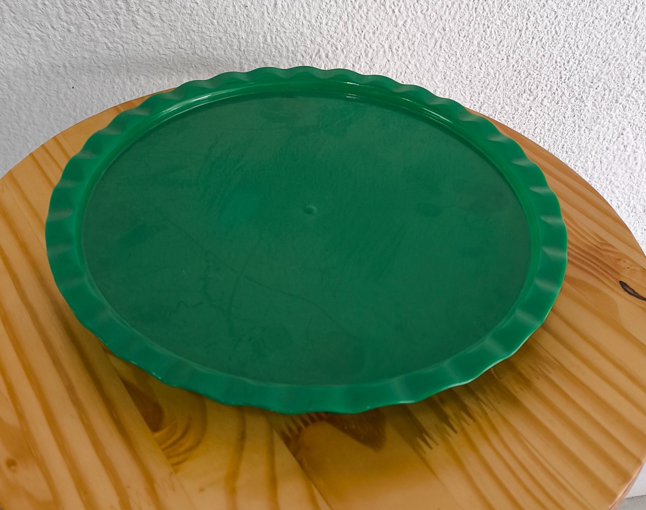 Doceira Redonda Verde 20Cm Com Pé Baixo - Baloesfeitosdesonhos 