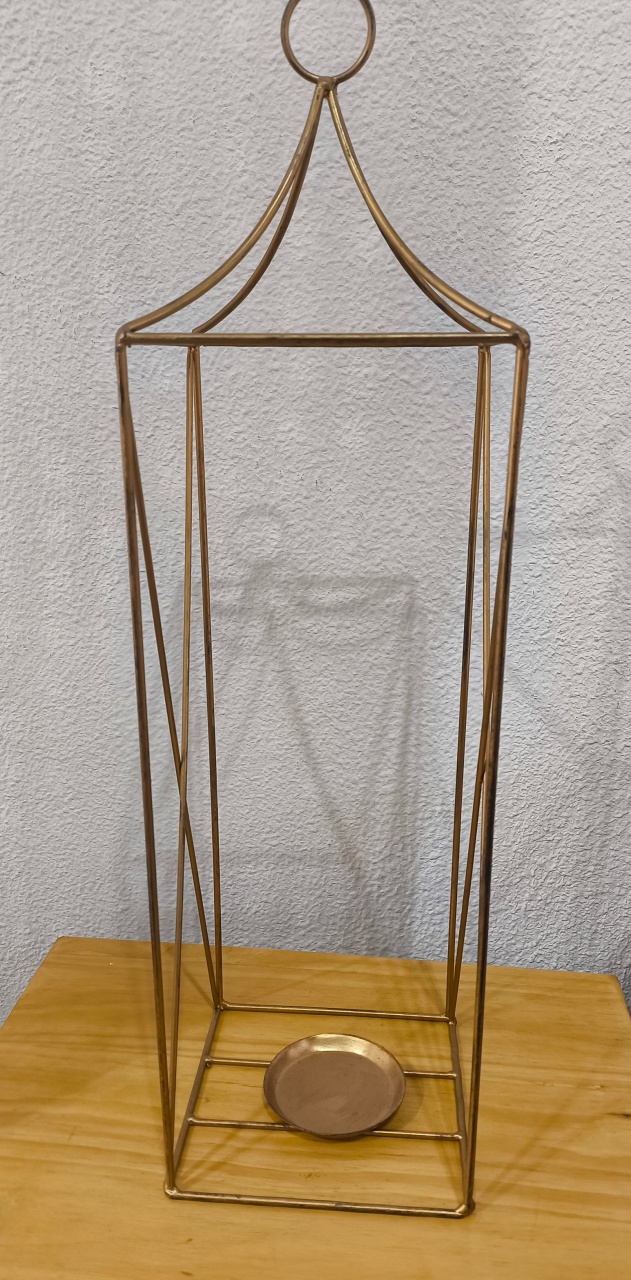 Luminária Aramada Dourada de Chão 45Cm - Baloesfeitosdesonhos 