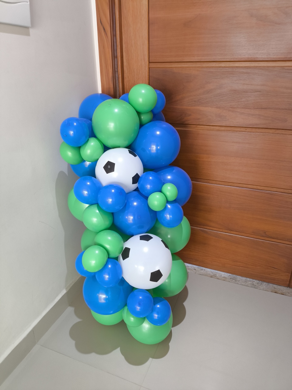 Mini Arco de Bexiga Azul E Verde - Baloesfeitosdesonhos 