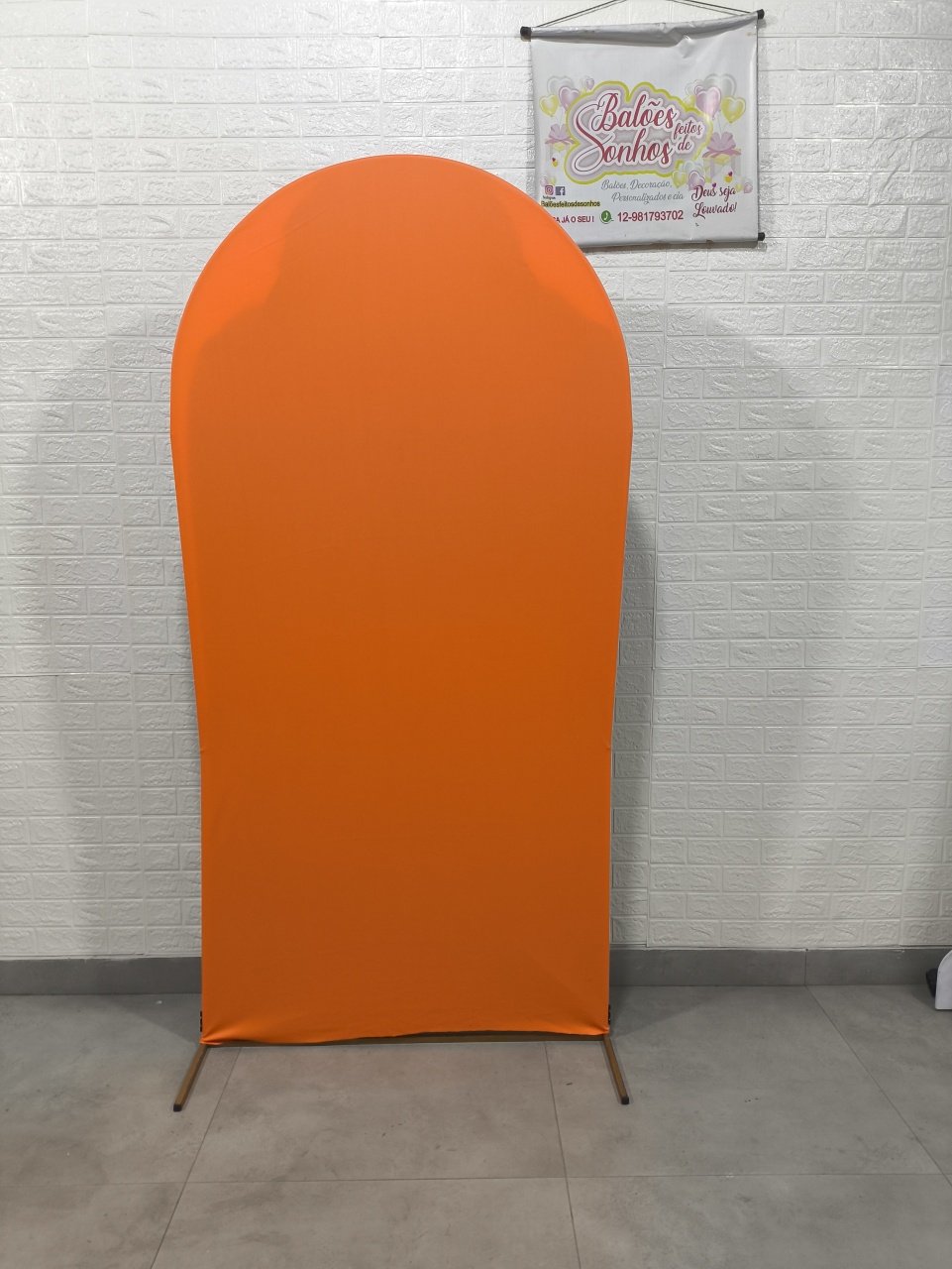 Painel Retangular Laranja - Baloesfeitosdesonhos 
