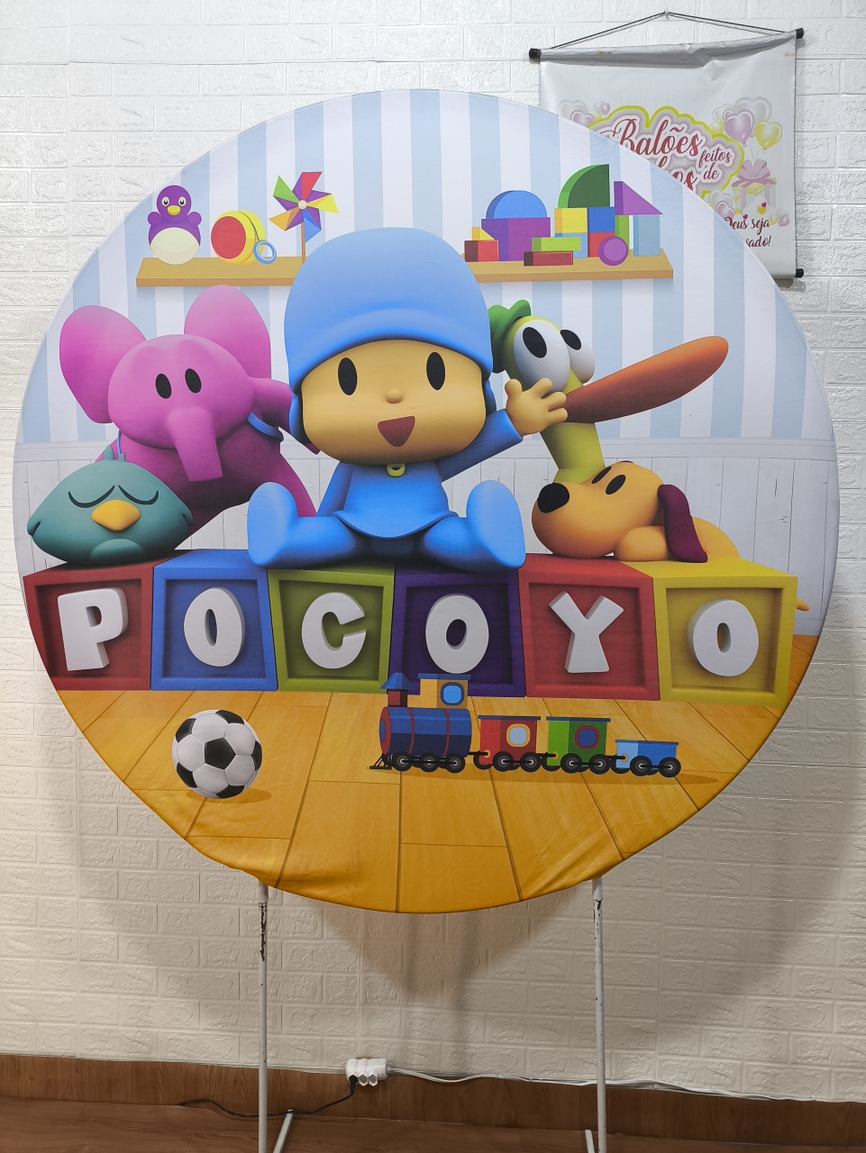Painel Pocoyo 150X150 - Baloesfeitosdesonhos 