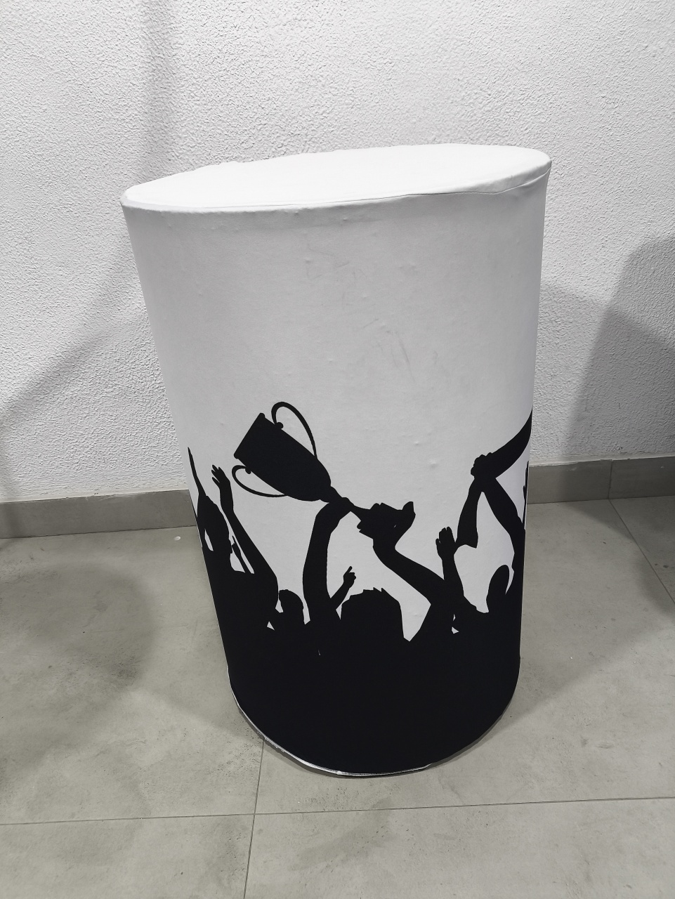 Capa de Cilindro G Torcedor Branco E Preto - Baloesfeitosdesonhos 
