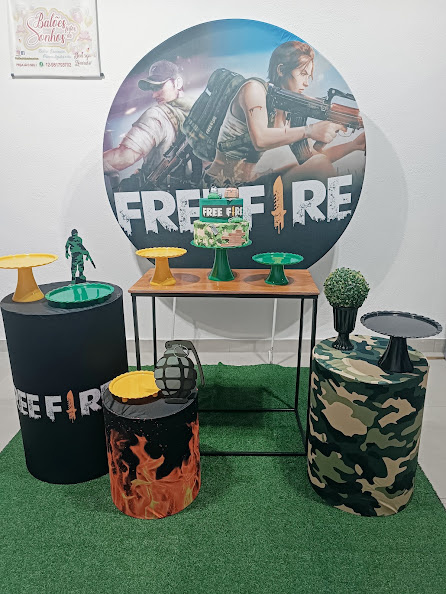 Kit Comemore Freefire 1 - Baloesfeitosdesonhos 