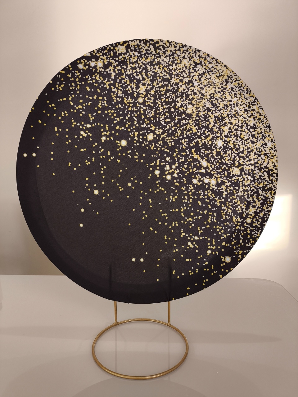 Painel de Mesa 50X50 Preto C Bolinha Dourado  - Baloesfeitosdesonhos 