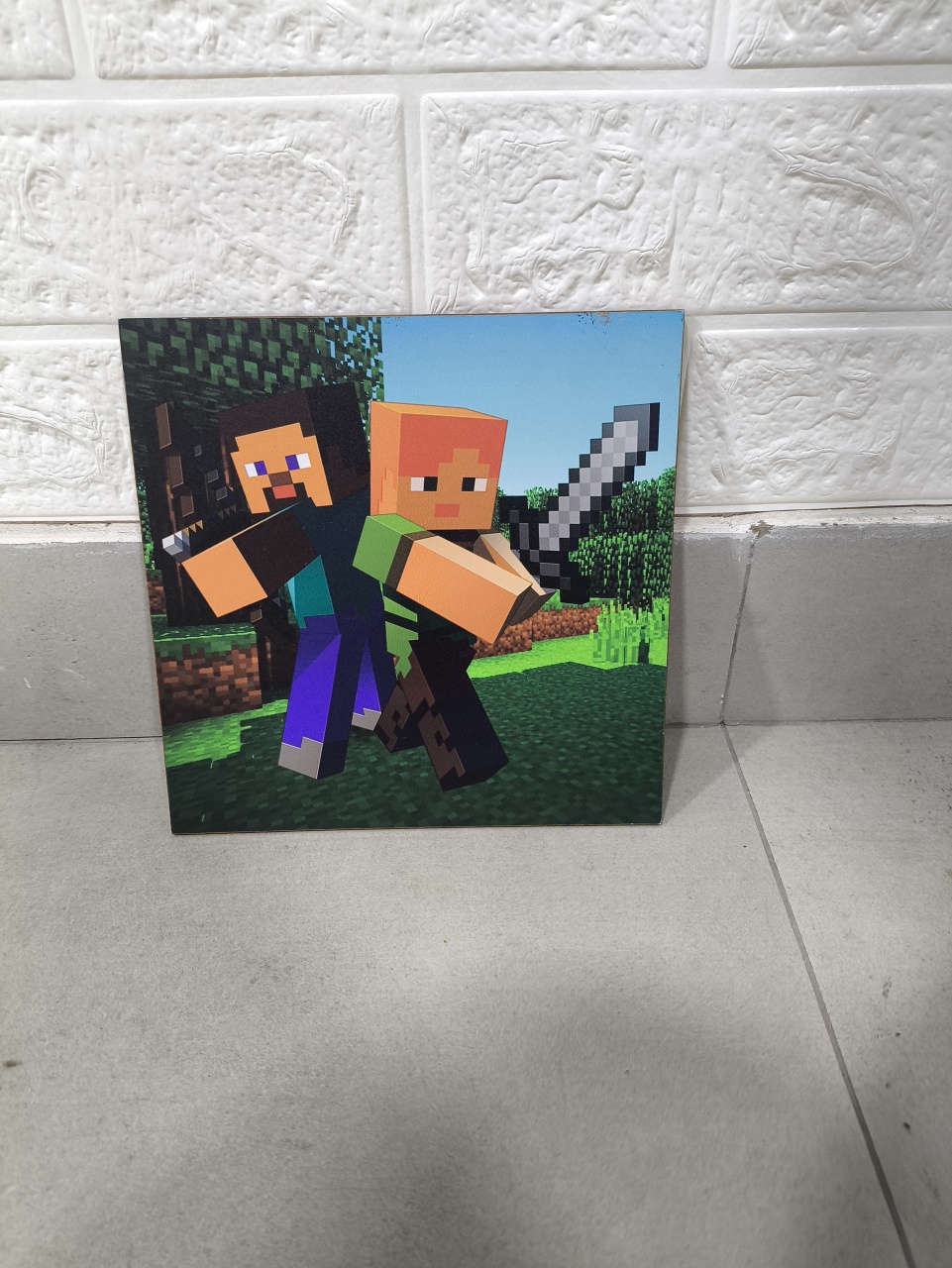 Display Simples Quadro Minecraft Dois Personagens Com Espada - Baloesfeitosdesonhos 